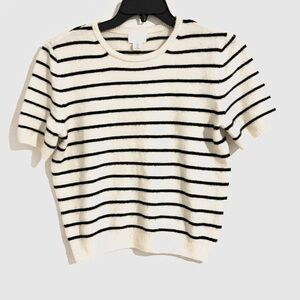 H&M Size M Coastal Nautical Preppy Black and Cream Striped Short Sleeve Top